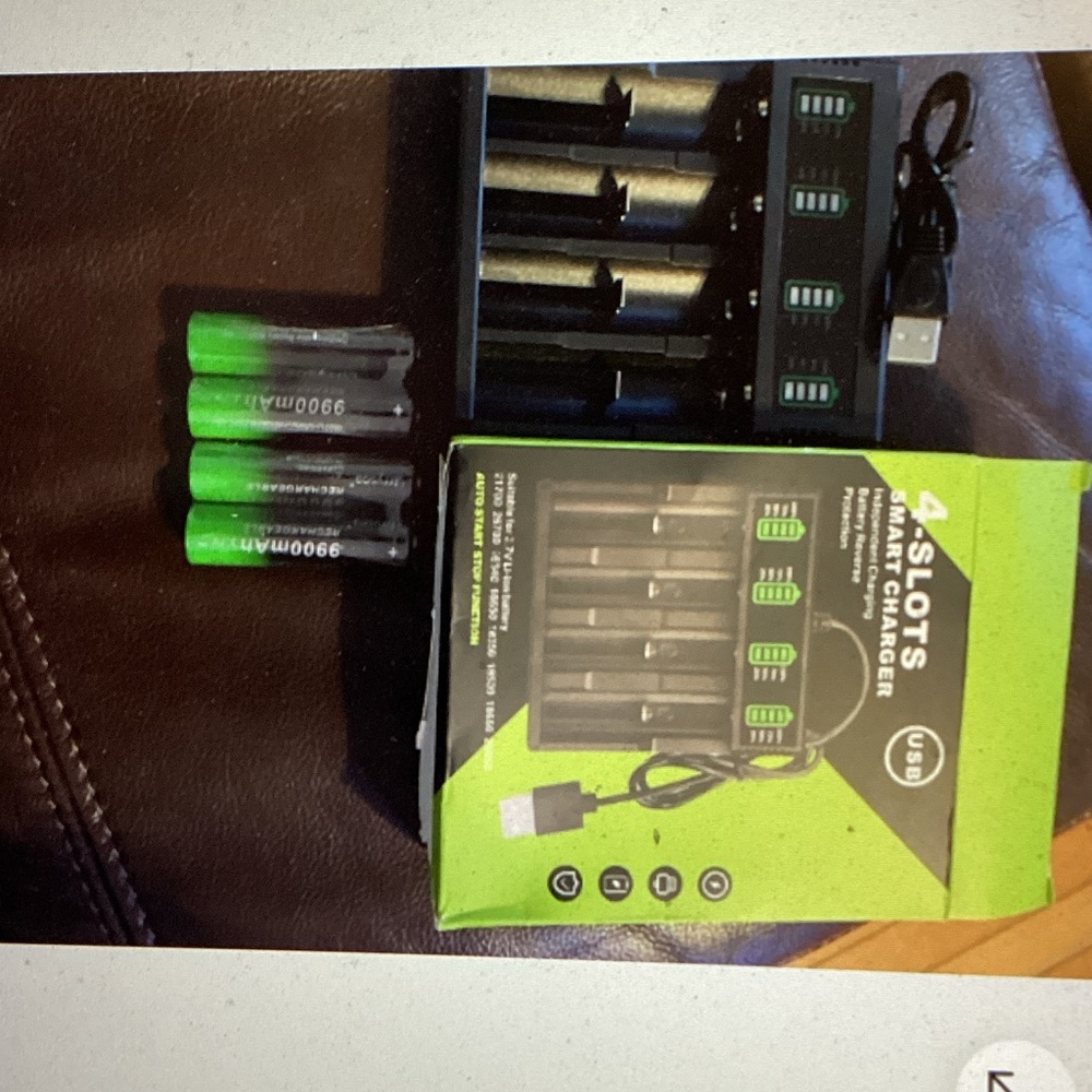 4 Slots Smart Battery Charger